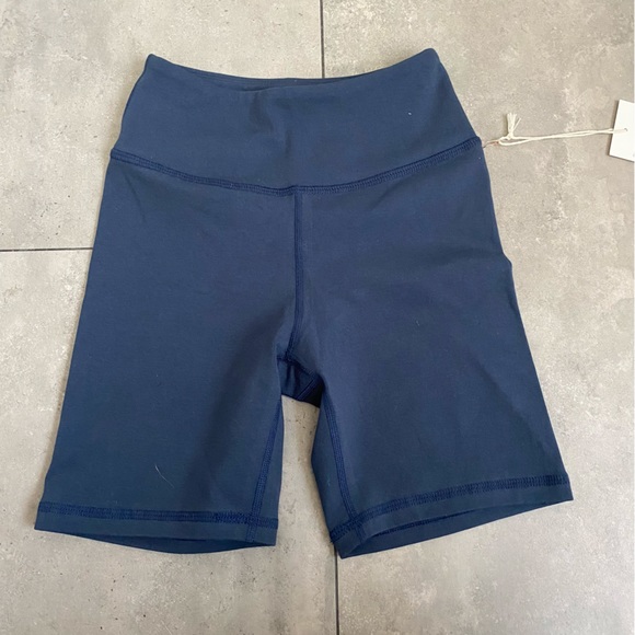 MATE the Label Pants - NEW MATE the Label organic stretch high rise biker shorts XS midnight navy blue